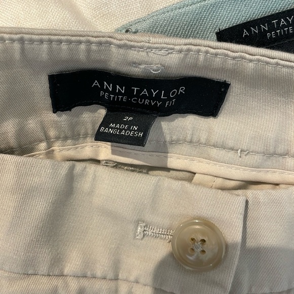 Ann Taylor Curvy Fit Petite khaki ankle pants high rise size 2p - Picture 3 of 3